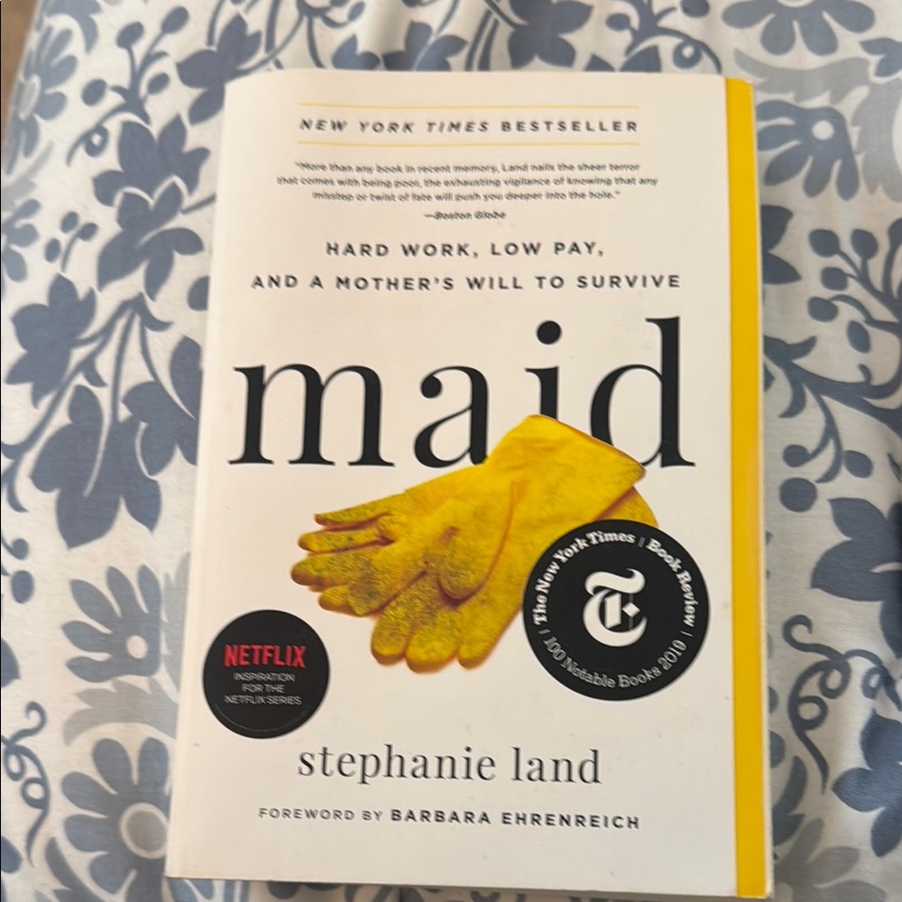 Maid by Stephanie Land - Paperback